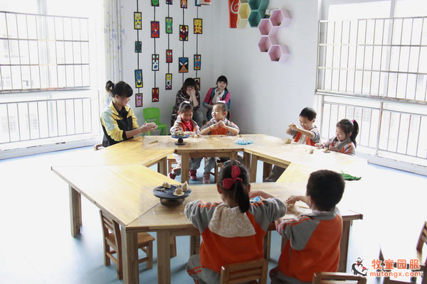 幼儿园风险预控